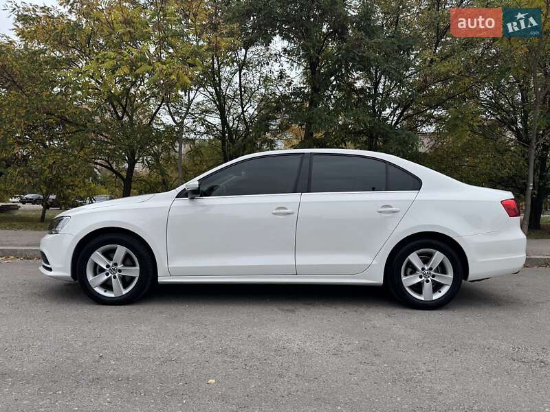 Седан Volkswagen Jetta 2013 в Запорожье фото 7 Седан Volkswagen Jetta 2013 в Запорожье