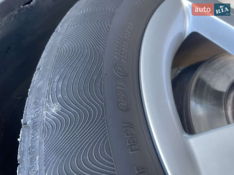 Седан Volkswagen Jetta 2005 в Хмельницькому фото 24 Седан Volkswagen Jetta 2005 в Хмельницькому