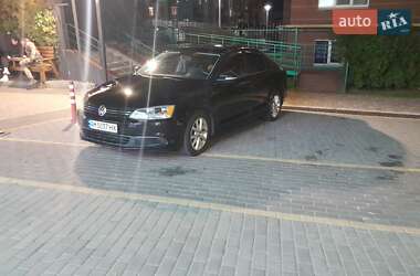 Седан Volkswagen Jetta 2011 в Киеве