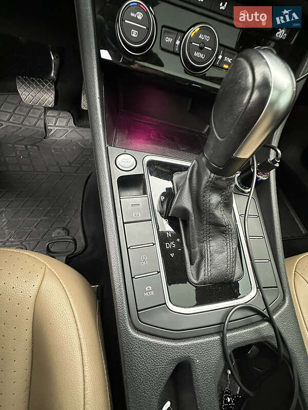 Седан Volkswagen Jetta 2020 в Фастове