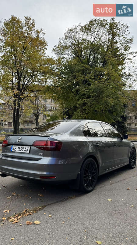 Седан Volkswagen Jetta 2016 в Дніпрі фото 3 Седан Volkswagen Jetta 2016 в Дніпрі