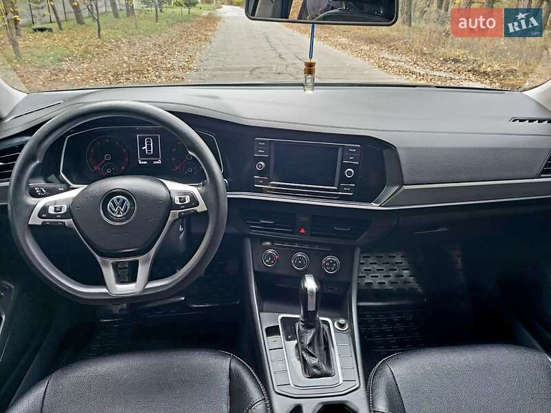 Седан Volkswagen Jetta 2018 в Полтаві