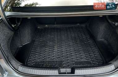 Седан Volkswagen Jetta 2018 в 