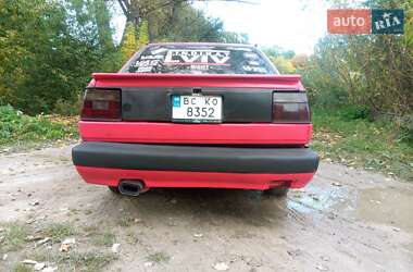 Седан Volkswagen Jetta 1984 в 