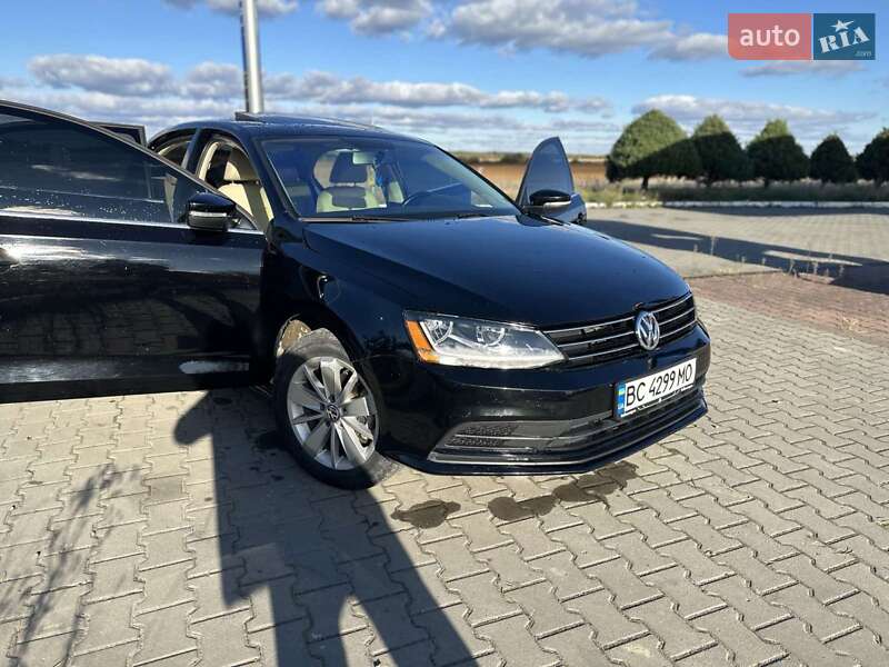 Седан Volkswagen Jetta 2016 в Жовкве