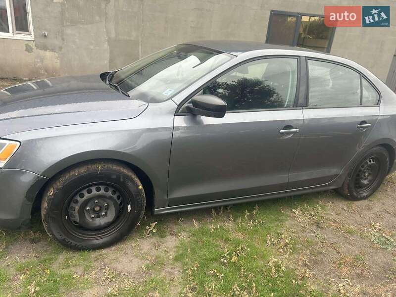 Седан Volkswagen Jetta 2014 в Лозовой фото 16 Седан Volkswagen Jetta 2014 в Лозовой