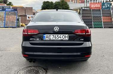 Седан Volkswagen Jetta 2017 в 