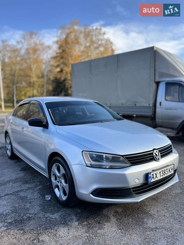 Седан Volkswagen Jetta 2013 в Полтаве фото 3 Седан Volkswagen Jetta 2013 в Полтаве