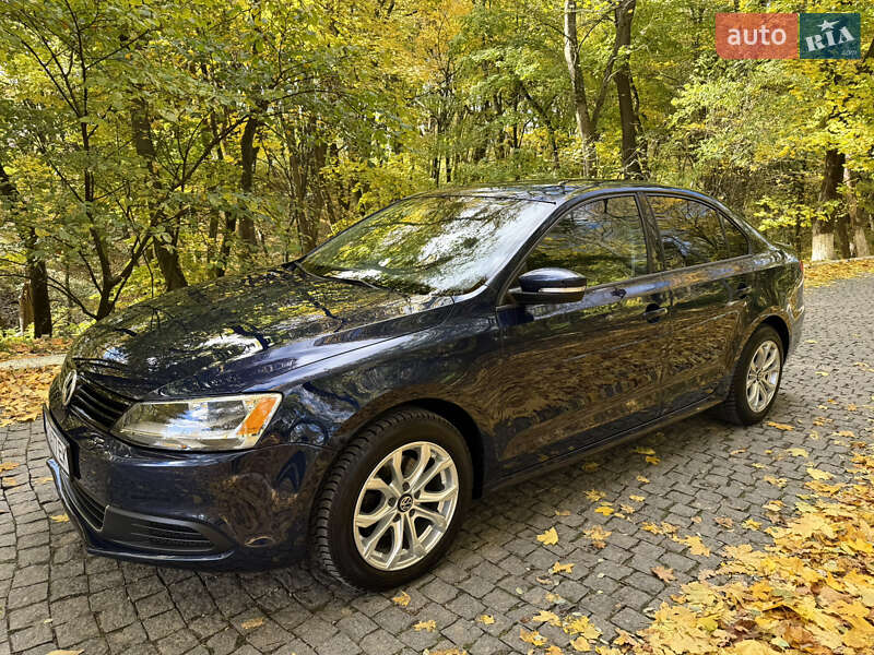 Седан Volkswagen Jetta 2014 в Черновцах фото 6 Седан Volkswagen Jetta 2014 в Черновцах