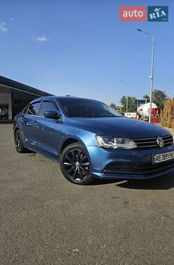 Седан Volkswagen Jetta 2017 в 