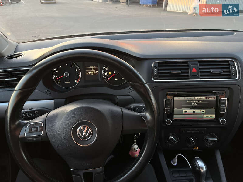Седан Volkswagen Jetta 2012 в Вінниці фото 14 Седан Volkswagen Jetta 2012 в Вінниці