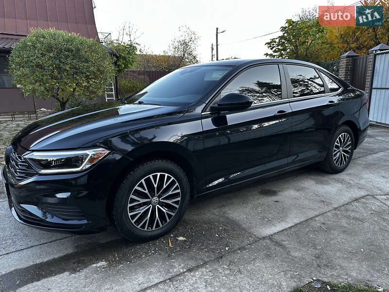 Седан Volkswagen Jetta 2018 в Білогородці