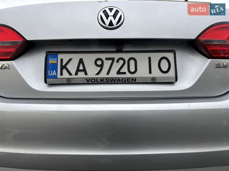Седан Volkswagen Jetta 2012 в Києві фото 12 Седан Volkswagen Jetta 2012 в Києві