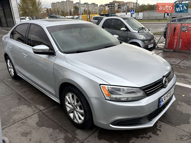 Седан Volkswagen Jetta 2012 в Києві фото 15 Седан Volkswagen Jetta 2012 в Києві