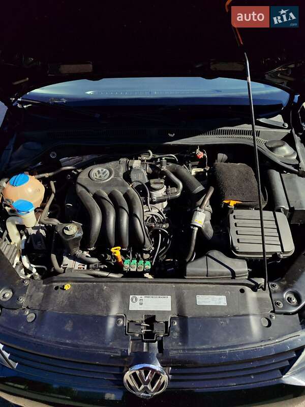 Седан Volkswagen Jetta 2014 в Обухові фото 21 Седан Volkswagen Jetta 2014 в Обухові