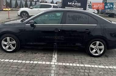 Седан Volkswagen Jetta 2016 в Києві