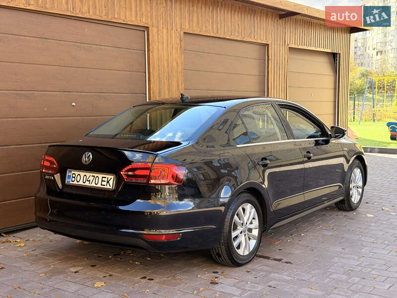 Седан Volkswagen Jetta 2013 в Тернополе фото 9 Седан Volkswagen Jetta 2013 в Тернополе