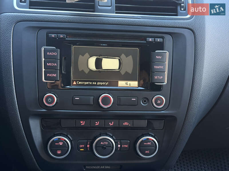Седан Volkswagen Jetta 2013 в Тернополе фото 23 Седан Volkswagen Jetta 2013 в Тернополе