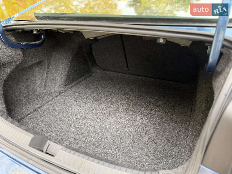 Седан Volkswagen Jetta 2019 в Ковеле фото 57 Седан Volkswagen Jetta 2019 в Ковеле