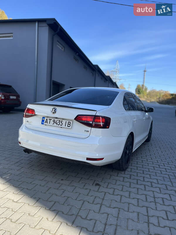 Седан Volkswagen Jetta 2016 в Тернополе фото 6 Седан Volkswagen Jetta 2016 в Тернополе