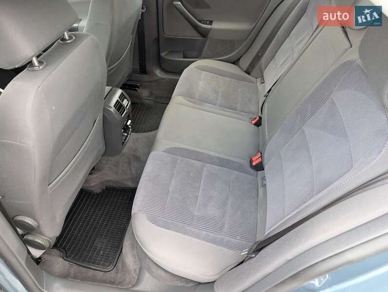 Седан Volkswagen Jetta 2006 в Ровно фото 33 Седан Volkswagen Jetta 2006 в Ровно