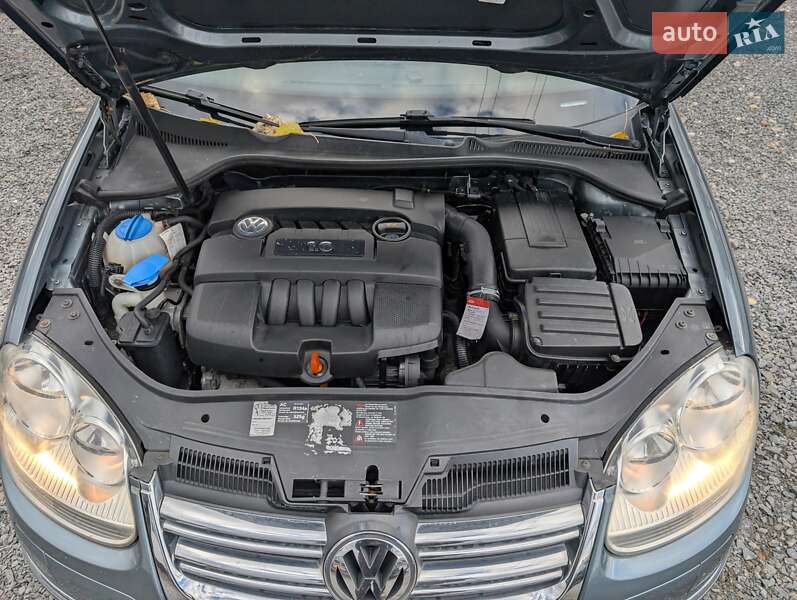 Седан Volkswagen Jetta 2006 в Ровно фото 49 Седан Volkswagen Jetta 2006 в Ровно