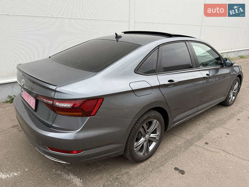Седан Volkswagen Jetta 2019 в Одессе