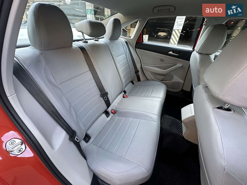 Седан Volkswagen Jetta 2019 в Киеве фото 32 Седан Volkswagen Jetta 2019 в Киеве