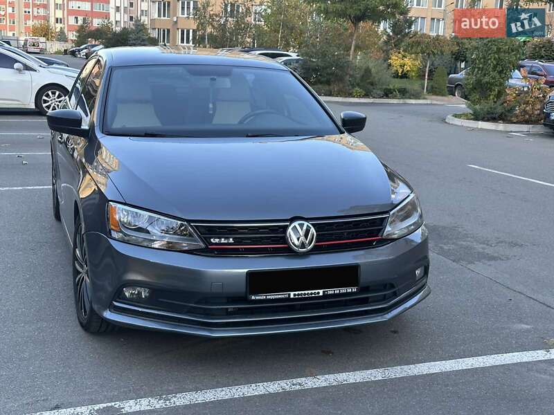 Седан Volkswagen Jetta 2015 в Киеве фото 12 Седан Volkswagen Jetta 2015 в Киеве