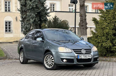 Седан Volkswagen Jetta 2007 в Жовкве Седан Volkswagen Jetta 2007 в Жовкве