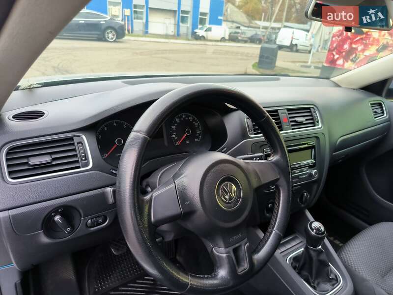 Седан Volkswagen Jetta 2013 в Лубнах фото 9 Седан Volkswagen Jetta 2013 в Лубнах