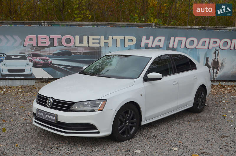 Седан Volkswagen Jetta 2016 в Киеве фото 3 Седан Volkswagen Jetta 2016 в Киеве