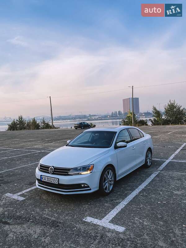 Седан Volkswagen Jetta 2014 в Киеве фото 2 Седан Volkswagen Jetta 2014 в Киеве