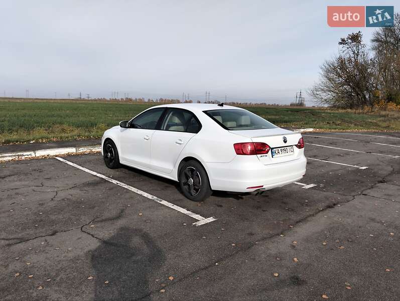Седан Volkswagen Jetta 2013 в Конотопе фото 25 Седан Volkswagen Jetta 2013 в Конотопе