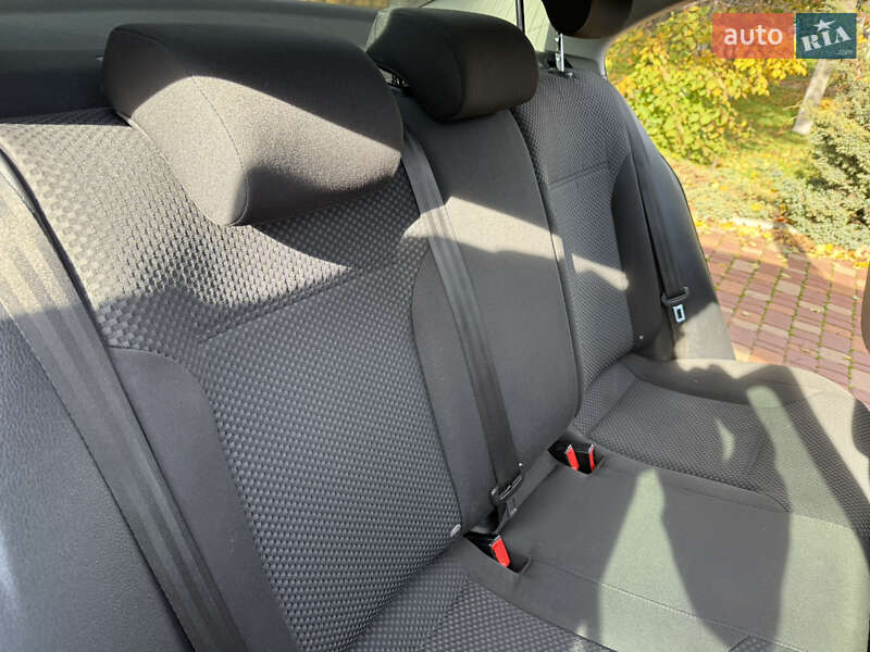 Седан Volkswagen Jetta 2012 в Одессе