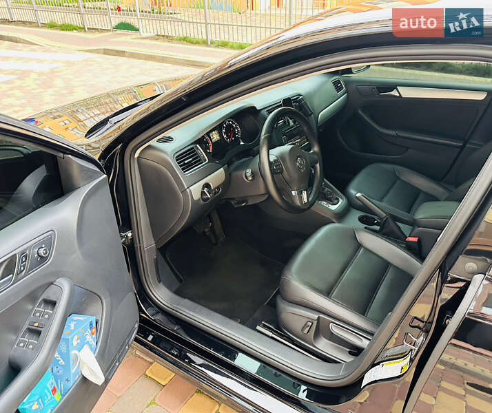 Седан Volkswagen Jetta 2014 в Виннице фото 6 Седан Volkswagen Jetta 2014 в Виннице
