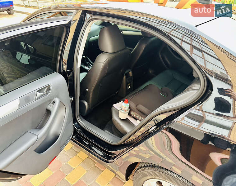 Седан Volkswagen Jetta 2014 в Виннице фото 7 Седан Volkswagen Jetta 2014 в Виннице