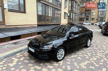 Седан Volkswagen Jetta 2014 в Вінниці