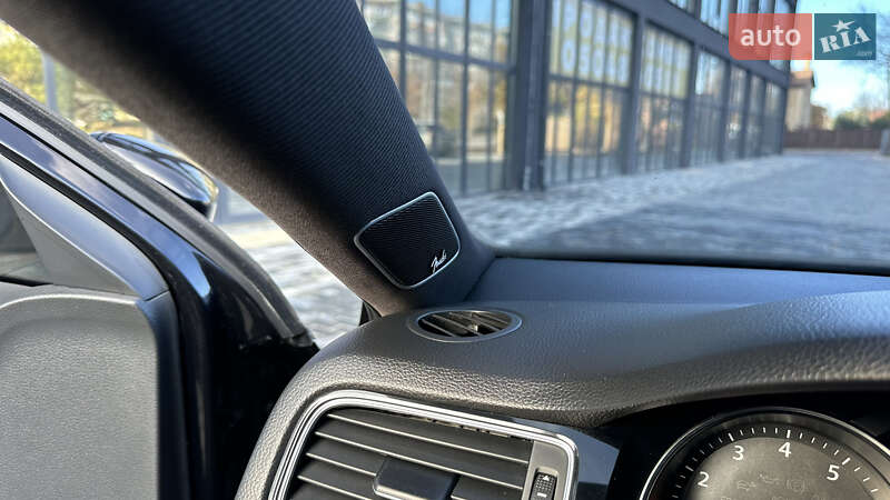 Седан Volkswagen Jetta 2015 в Полтаве