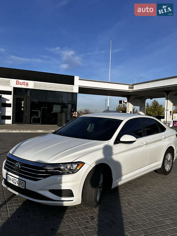 Седан Volkswagen Jetta 2019 в Одессе