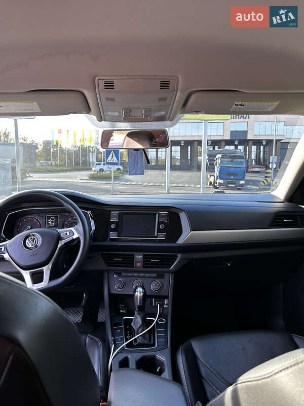 Седан Volkswagen Jetta 2019 в Одессе