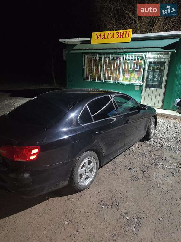 Седан Volkswagen Jetta 2011 в Хмельницькому