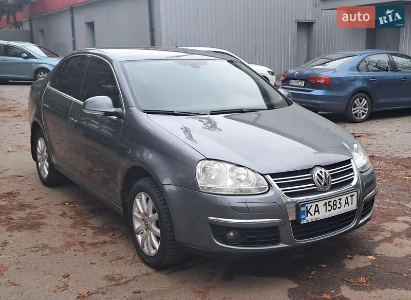 Седан Volkswagen Jetta 2006 в Києві фото 12 Седан Volkswagen Jetta 2006 в Києві