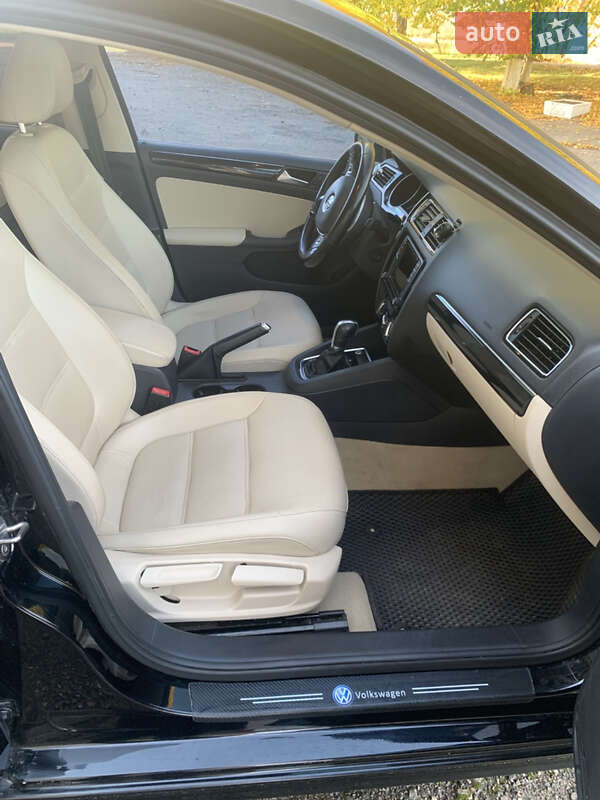 Седан Volkswagen Jetta 2015 в Белой Церкви фото 10 Седан Volkswagen Jetta 2015 в Белой Церкви