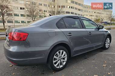 Седан Volkswagen Jetta 2011 в Броварах