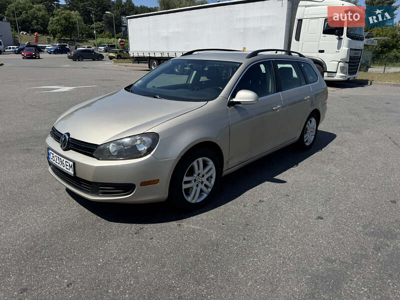 Универсал Volkswagen Jetta 2012 в Обухове фото 3 Универсал Volkswagen Jetta 2012 в Обухове