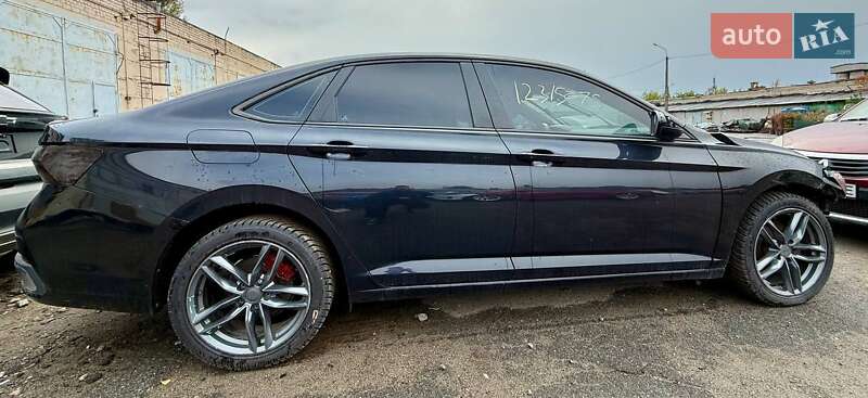 Седан Volkswagen Jetta 2018 в Киеве фото 13 Седан Volkswagen Jetta 2018 в Киеве