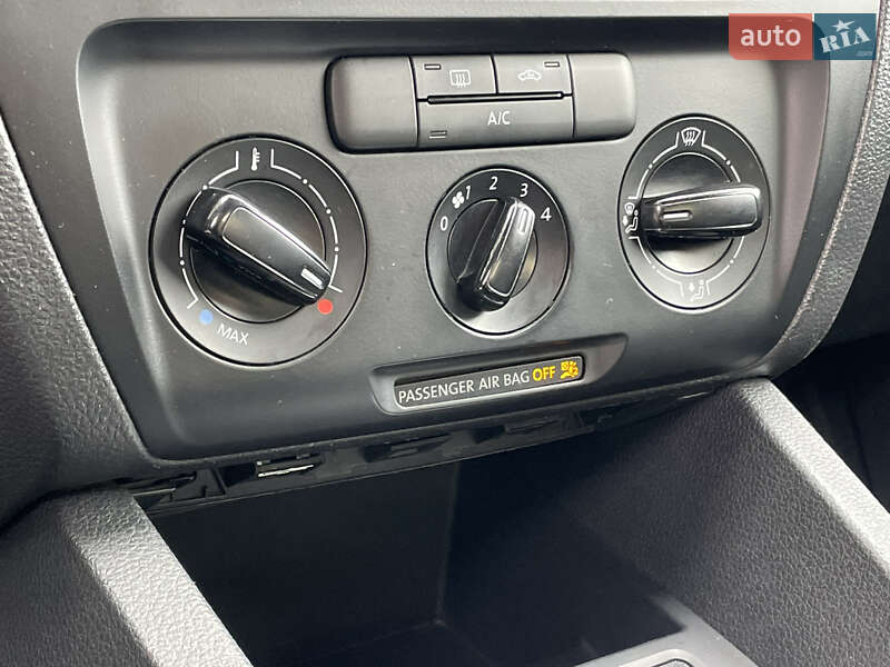 Седан Volkswagen Jetta 2014 в Киеве