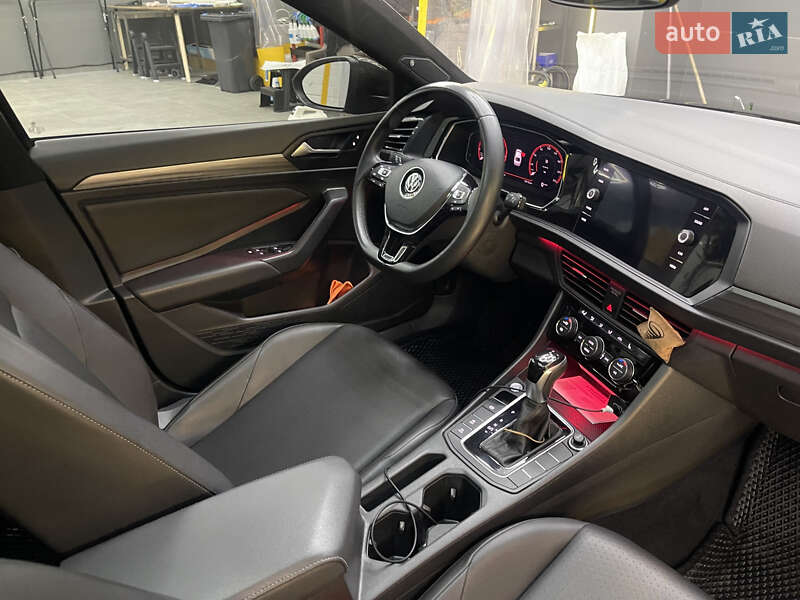 Седан Volkswagen Jetta 2019 в Днепре фото 57 Седан Volkswagen Jetta 2019 в Днепре