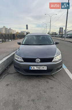 Седан Volkswagen Jetta 2011 в Києві